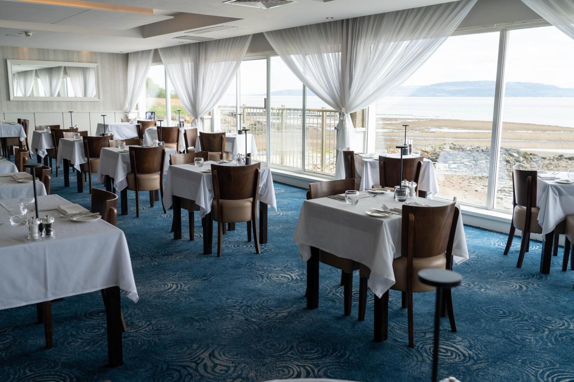 Redcastle Hotel Moville Bagian luar foto