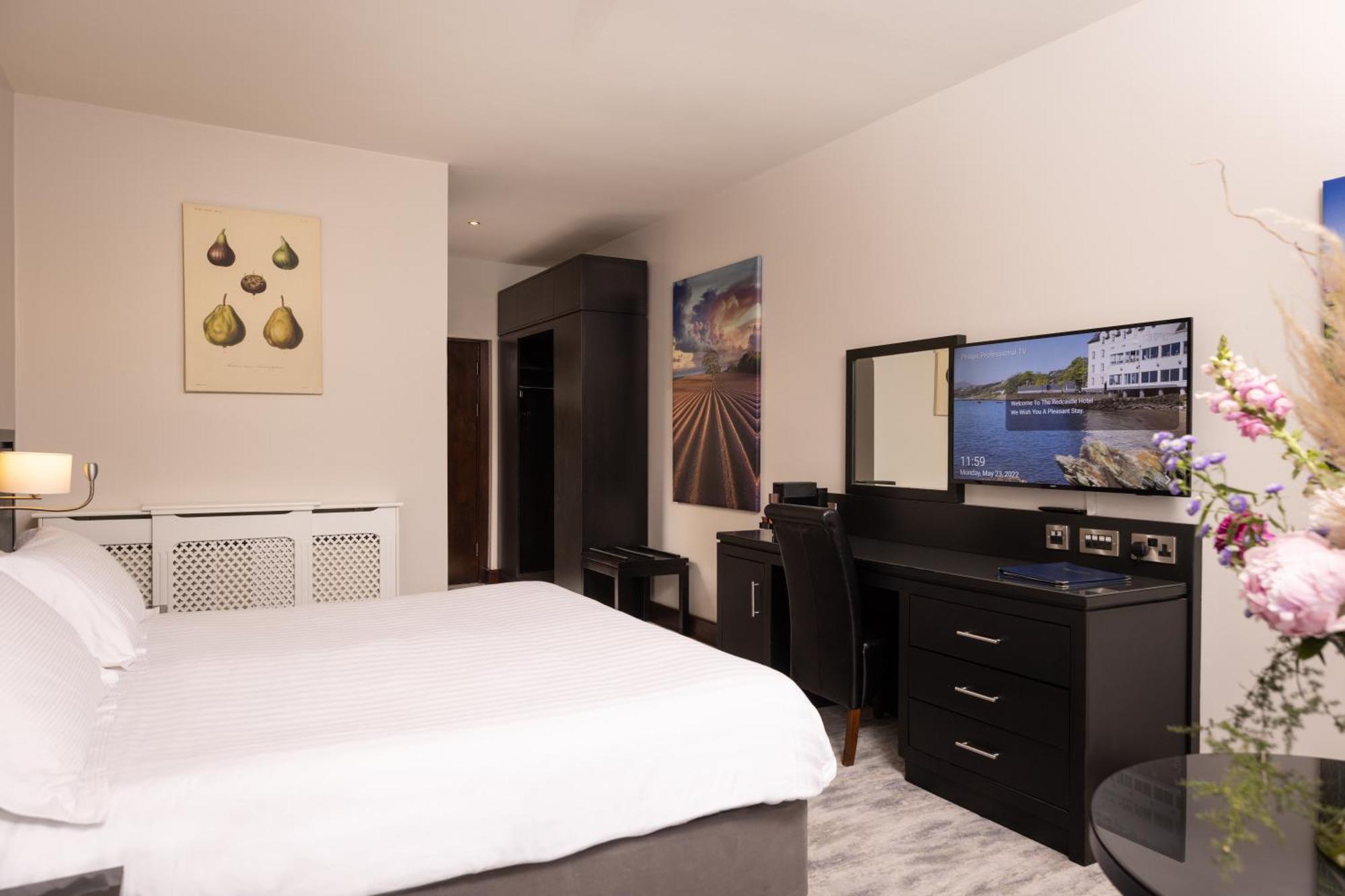 Redcastle Hotel Moville Bagian luar foto