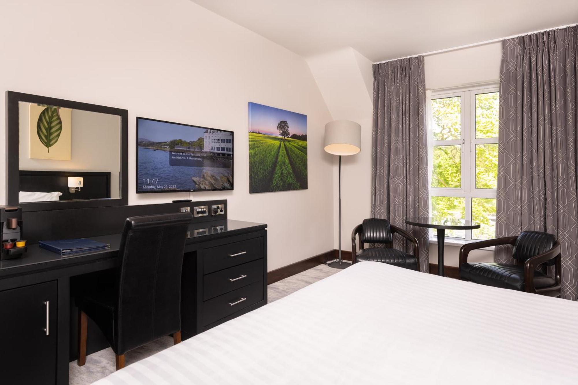 Redcastle Hotel Moville Bagian luar foto