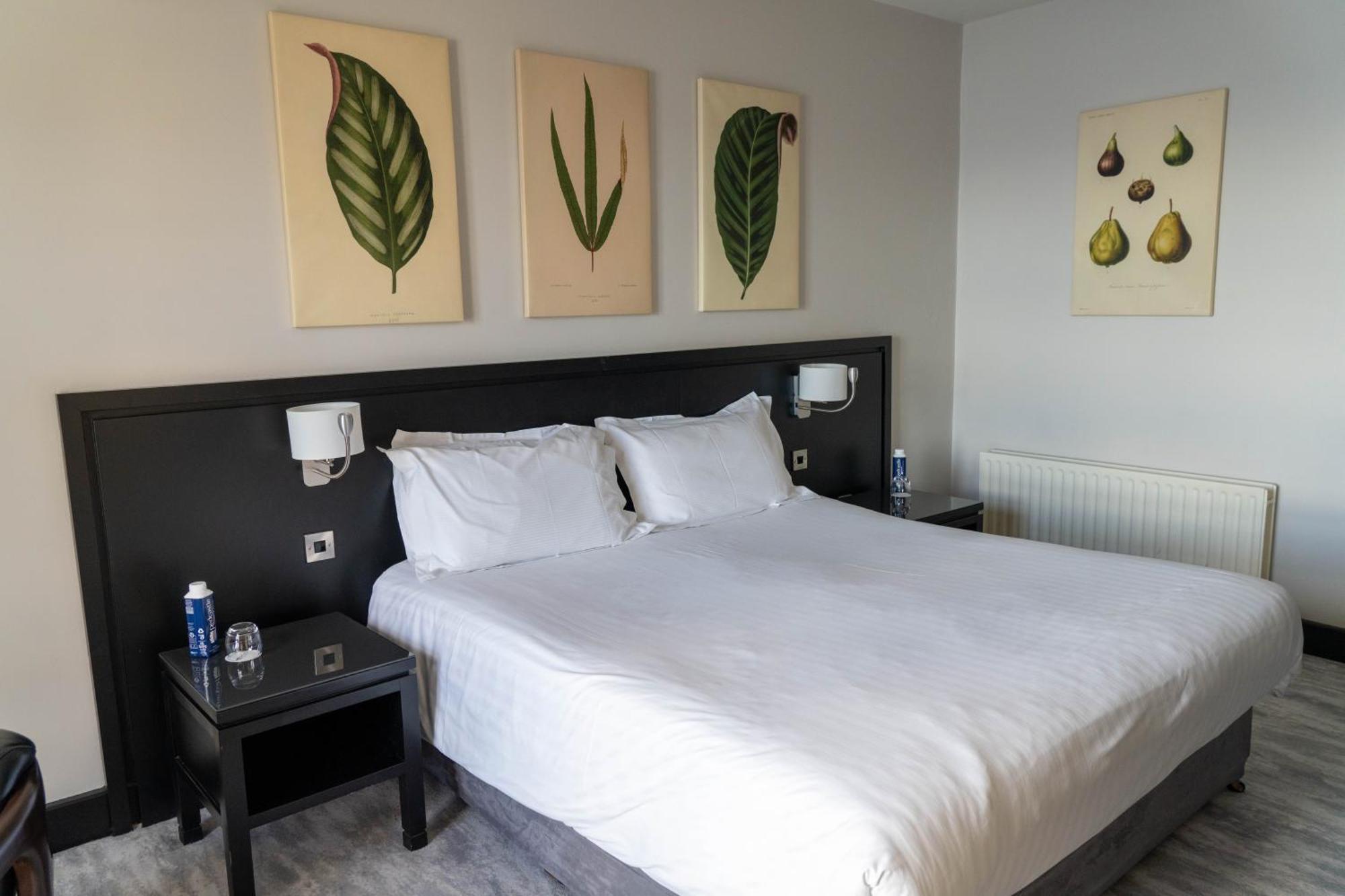 Redcastle Hotel Moville Bagian luar foto